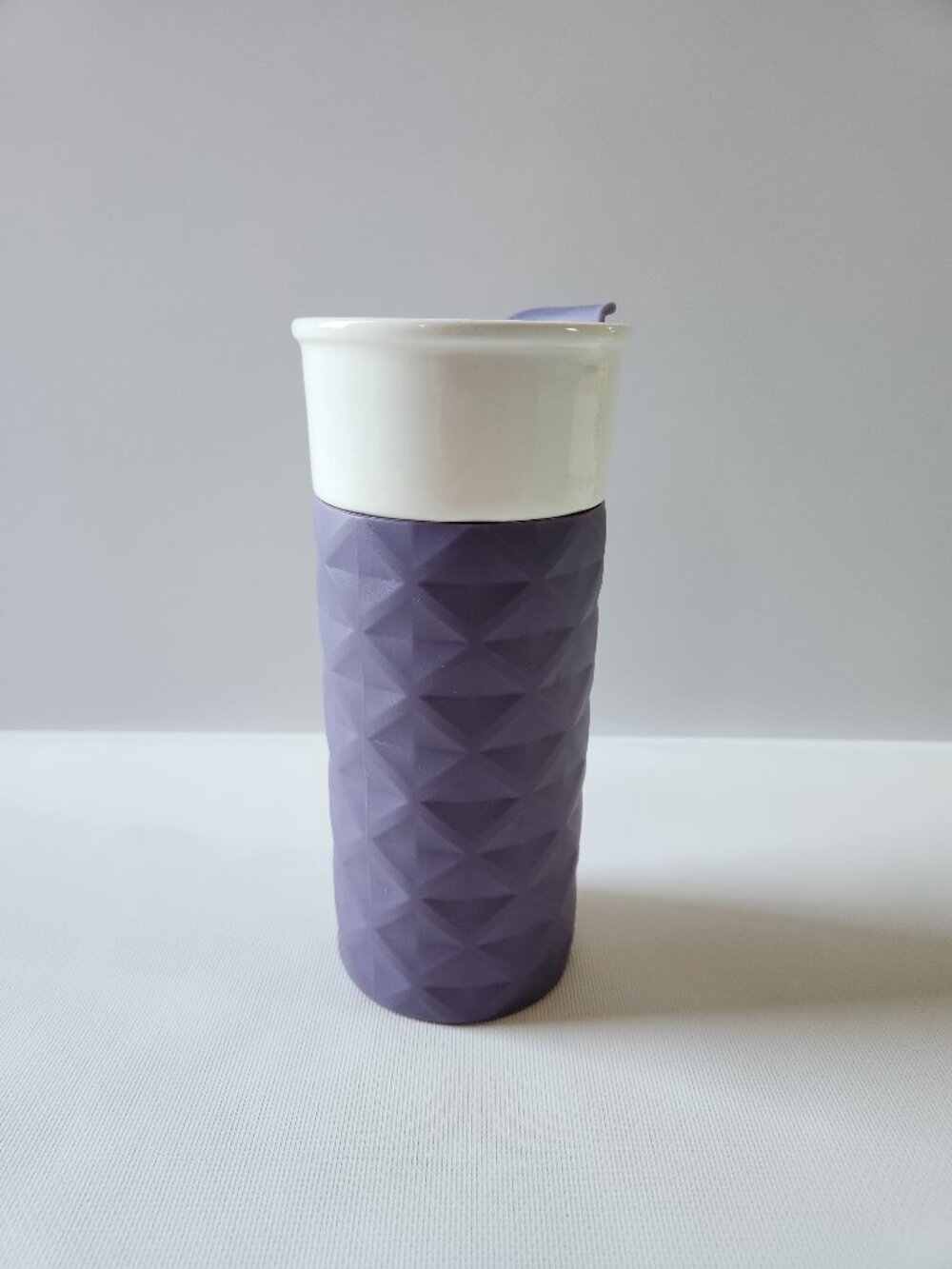 Ello Ceramic Travel Mug White Purple Silicone Sleeve 16 oz 473mL Coffee Tea